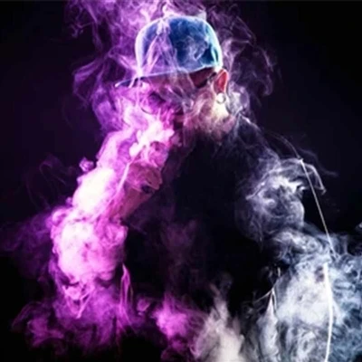 Proč teenageři kouří e-cigarety?