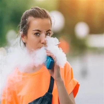 Je kouř vydechovaný z e-cigaret škodlivý?