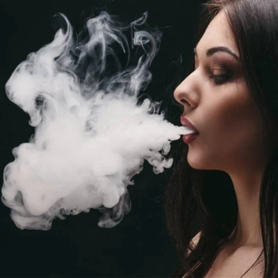 Kolikrát může být nabitá cigaretová baterie E -?